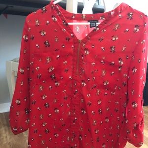 Quarter sleeve blouse